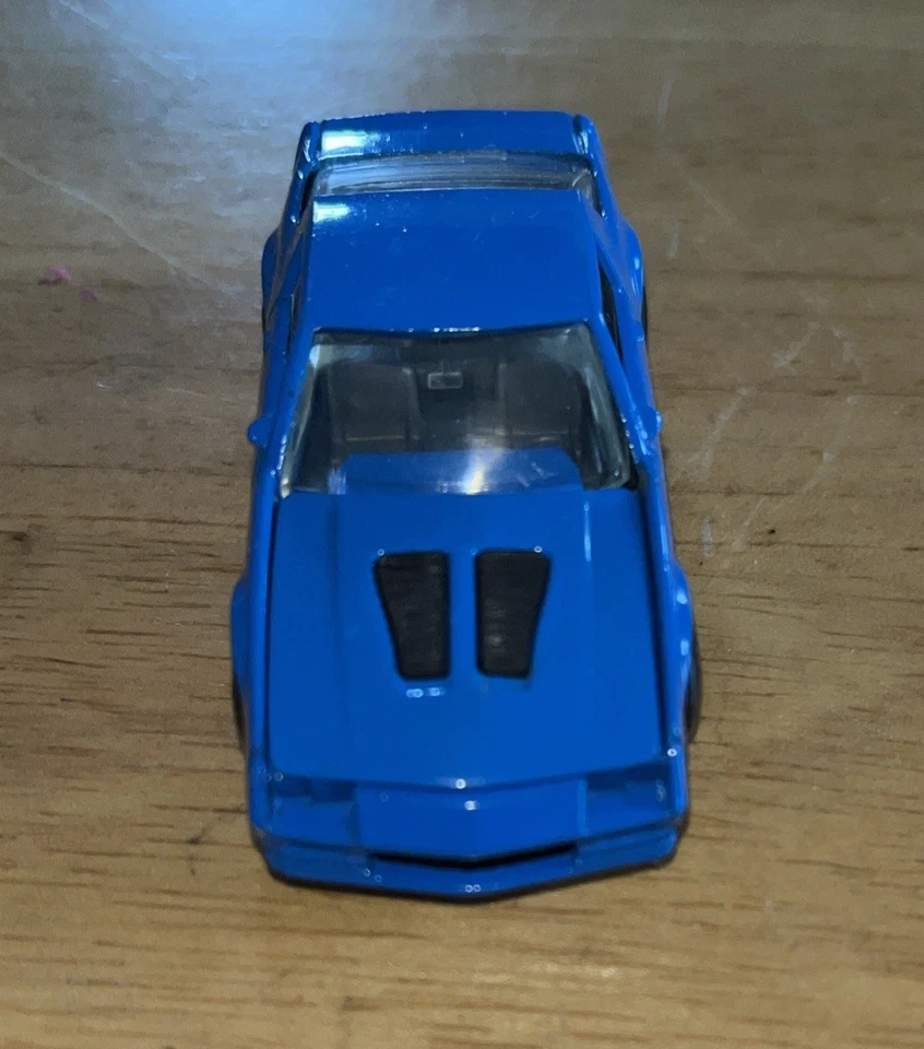 1985 Matchbox Chevy Camaro Iroc Z-28 Sports Car #51 Blue 1:63 Diecast Toy - Image 2 of 4
