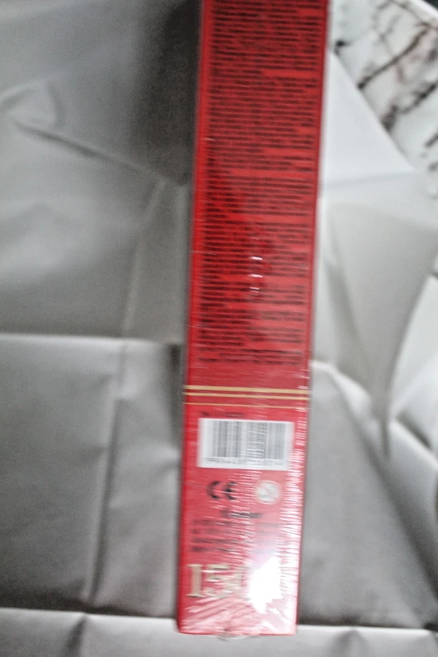 JEU DE PUZZLE  = LE PALAIS DE PETERHOF DE SAINT PETERSBOURG  (BOÎTE SCELLEE) - Photo 2/2