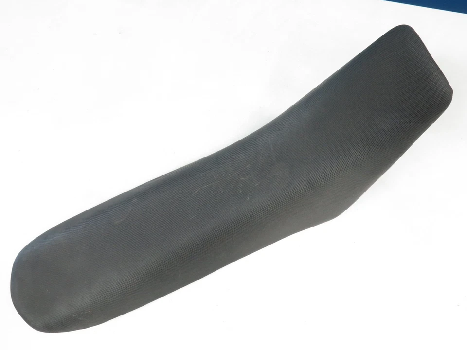 Сиденье от оригинального производителя KTM для бака MXC XC 3,4 галлона: 2004-2007 KTM RFS 450 525 XC MXC - Изображение 4 из 4