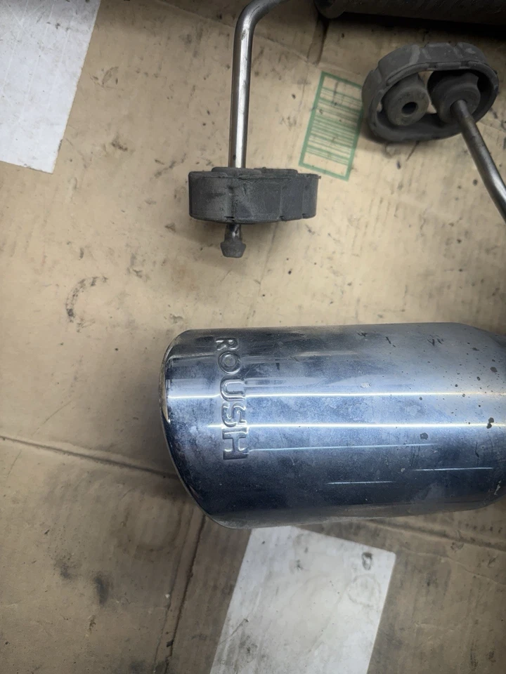 11 - 14 FORD MUSTANG 5.0 Roush Exhaust Axle Back Mufflers Pair - Image 2 of 4