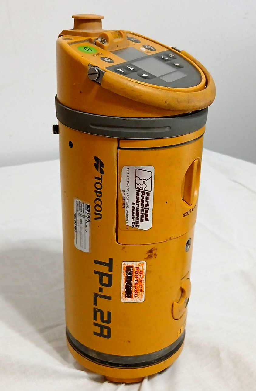 Topcon TP-L2 RED Pipe Sewer Laser W/RC-100 Remote & Case Red Beam TESTED WORKS!