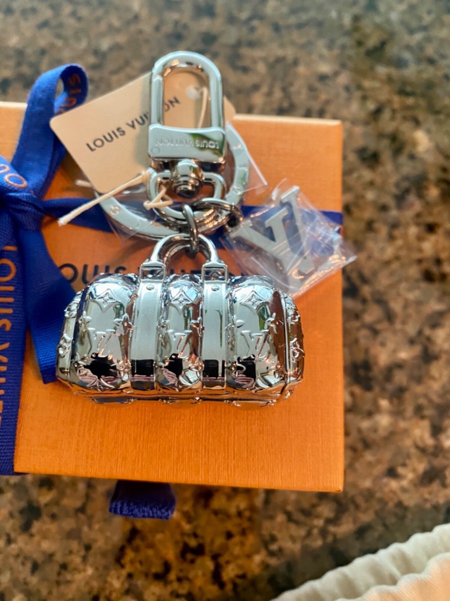 Louis Vuitton Metal/Silver Blown up bag key Holder bag charm -FW 2023 New!