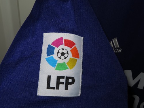 Real Madrid Adidas 2002-2003 Reversible Jersey Purple White Size Small? - Picture 4 of 10