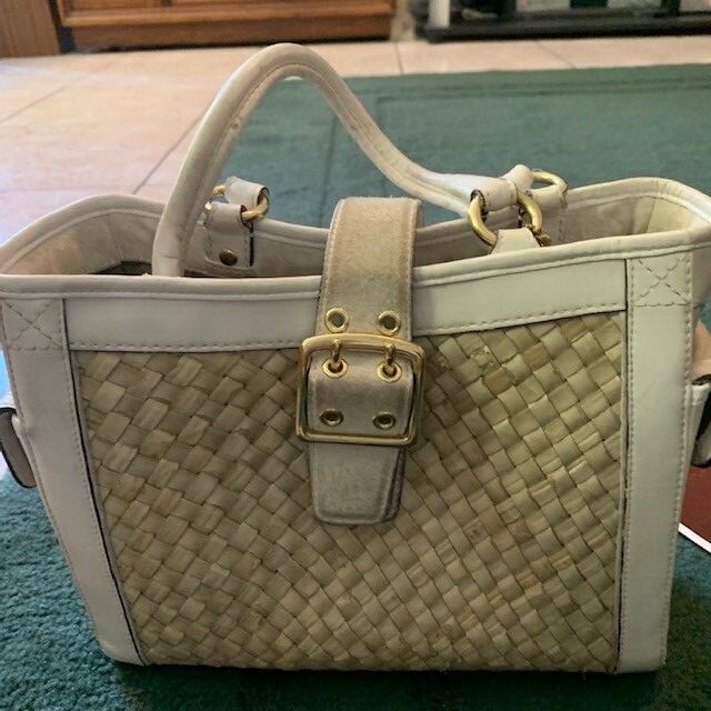 how to clean white leather coach purse