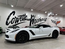 2016 [G8G] Arctic White Chevrolet Corvette   | C7 Corvette Photo 1