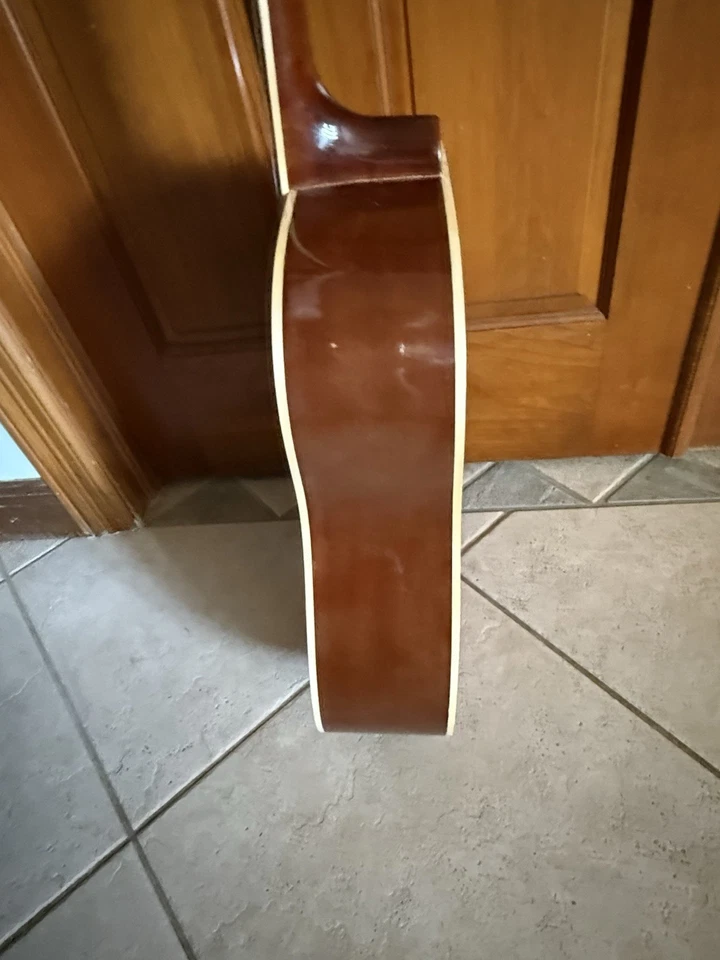 SUZUKI Acoustic Guitar SUA-D Folk Country Western Guitar - Image 4 of 4