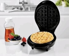 George Home Non-Stick Waffle Maker Dual Plate 4 Slice Design Kitchen BRAND NEW