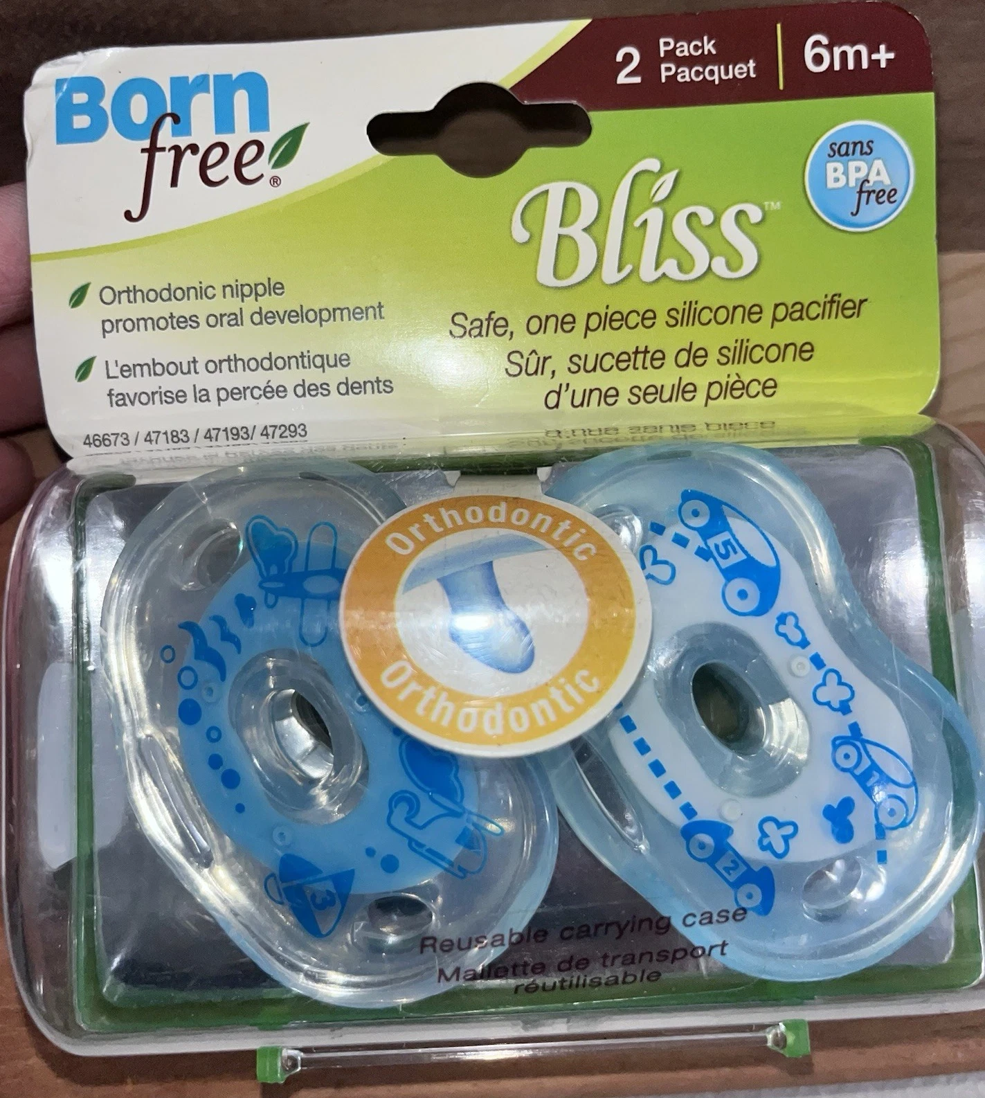 Born Free Bliss Silicone Orthodontic Pacifiers 6-18M Blue/Clear 2pk Case
Opens in a new window or ta