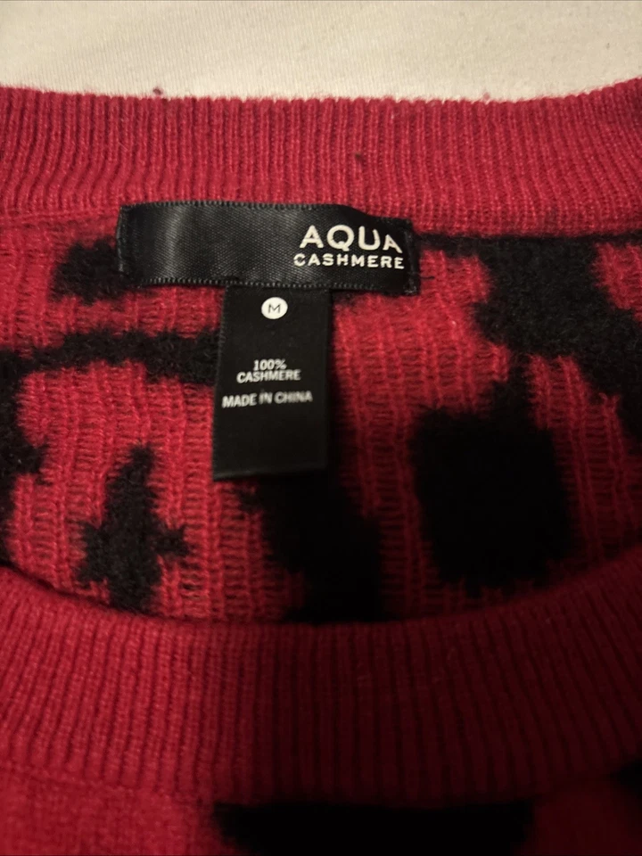 Suéter de punto Aqua mediano cachemir rojo estampado de guepardo cuello redondo, jersey  Foto 3 de 4