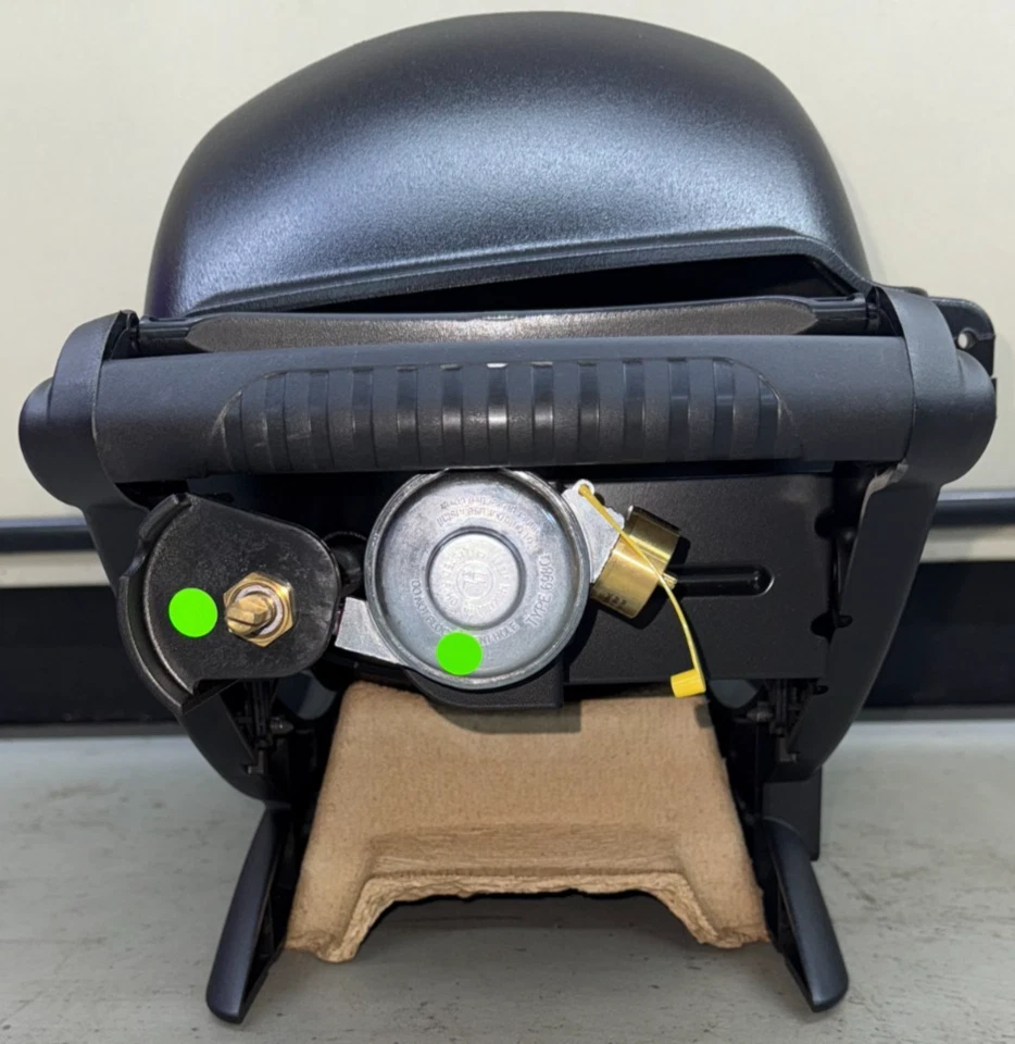 Parrilla de gas para exteriores Weber 1200 serie Q Foto 4 de 4