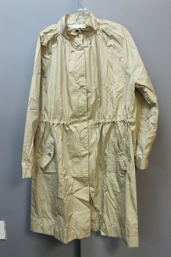 H\u0026M Women's Raincoat Style # 0623146 