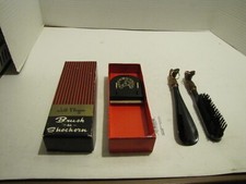 VTG TIE RACK PLAQUE BRUSH  SHOEHORN SET HORSE HEAD 3 PC SET USED IN BOX
