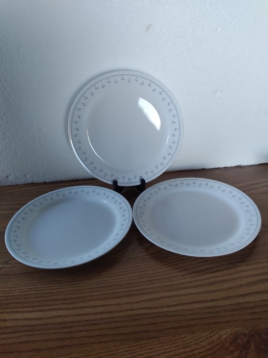 Corelle NORMANDY Dinner Plates Blue Ring Small Red Flowers