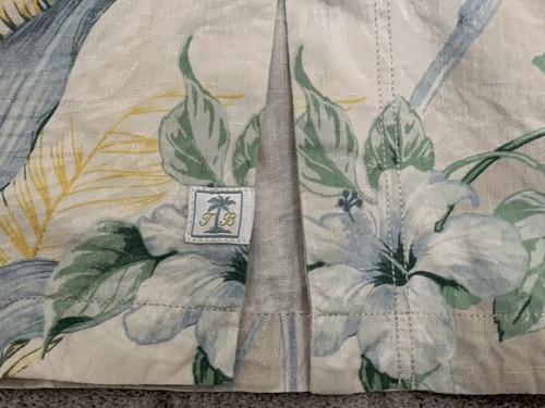 Tommy Bahama Blumenmuster mehrfarbig hawaiianisches Shirt Herren XL 100 % Seide - Bild 4 von 6