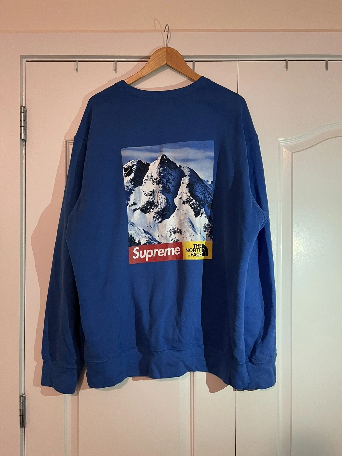 Pull Supreme TNF TAILLE XL