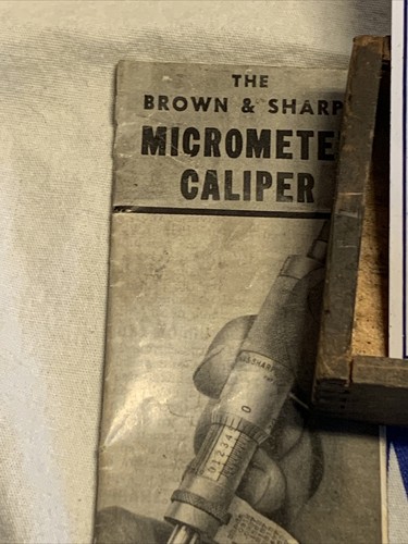 Vintage Brown & Sharpe Micrometer Caliper with Wooden Box & Wrench #13 - Picture 5 of 8