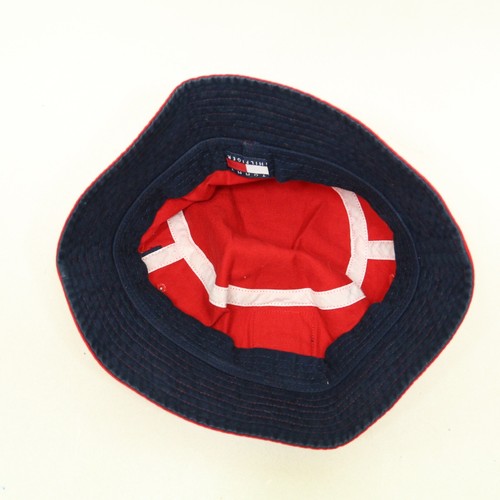 Tommy Hilfiger – Kids Red Bucket Hat Classic Summer Logo Cap - Picture 4 of 5