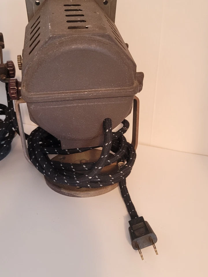 Par Can Vintage Theater Stage Lights - Set of 2, Unbranded - Image 4 of 4