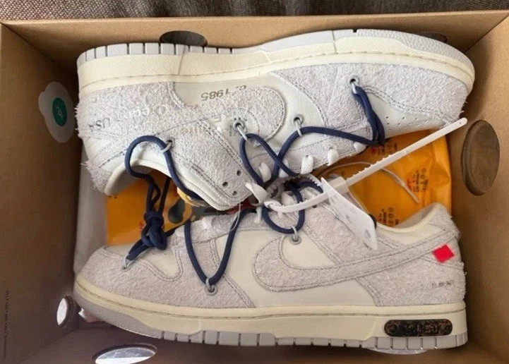 Nike Off-White x Dunk Low Lot 18 of 50 for Sale | Authenticity