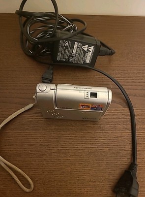 SONY DSC-F77 Kamera