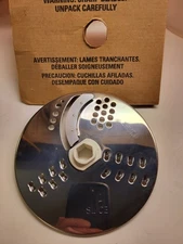 Black & Decker Power Pro ll Food Processor Model FP1500 slicing/shredding disk