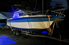 Cabin Cruiser Boat Speedboat Fishing Boat