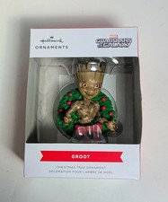  NEW Marvel Guardians of the Galaxy Groot in Holiday Wreath Hallmark Ornament