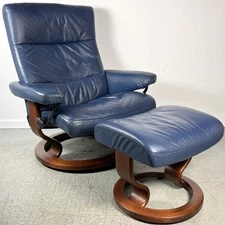 Ekornes Stressless Large "Pacific" Oxford Blue Leather Swivel Recliner Ottoman