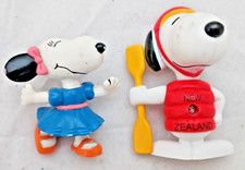 Snoopy Peanuts 2 Figuren McDonald's 1999 Neuseeland Paddel M&auml;dchen Vintage