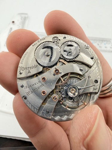 Waltham Watch Movement Pocket Watch For Parts Only 19 Jewels Riverside A - Picture 4 of 9
