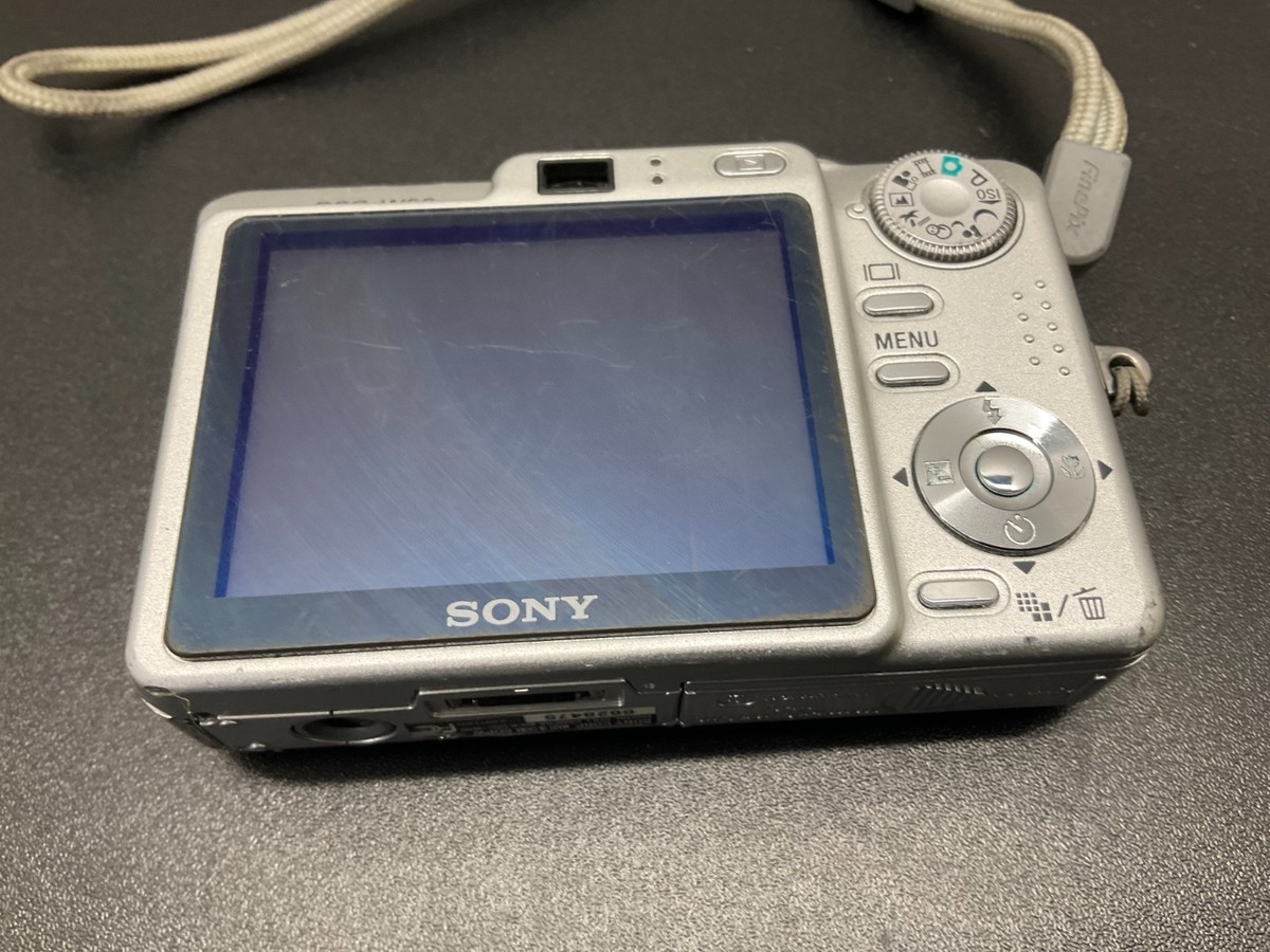 Sony Cyber-shot DSC-W50 6.0MP Digital Camera - Silver for sale