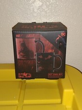 DC THE BATMAN HEAT CHANGE MUG 10 oz DC THE BATMAN MUG PALADONE BATMAN MUG.