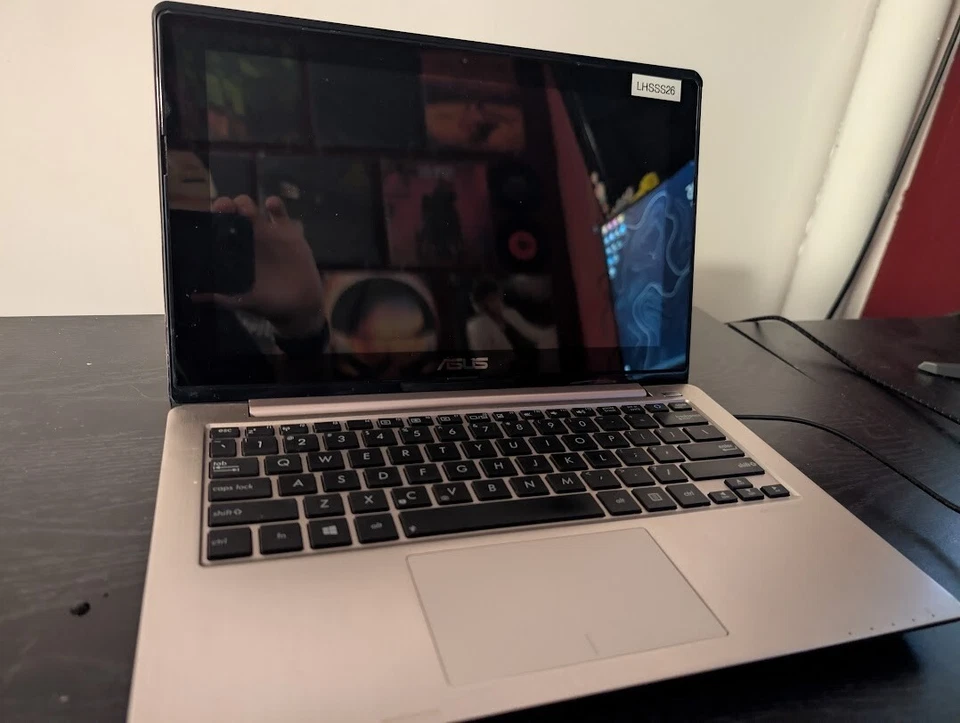 ASUS VivoBook X202E-DH31T 11,6 дюйма (читайте описание) - Изображение 2 из 4