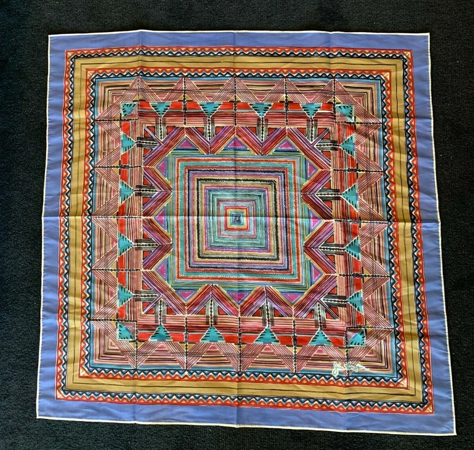 JIM THOMPSON 100% Silk Aztec print Scarf 77cm x 77cm Handroll Hems --Excellent Foto 3 de 4