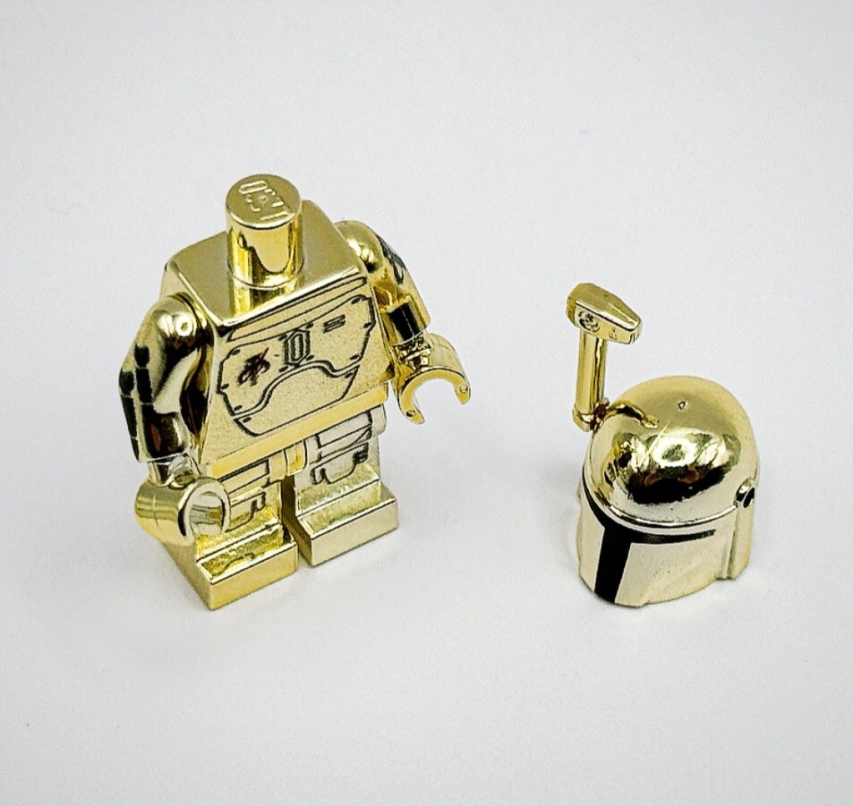 Lego Chrome Gold Plated Mandalorian Boba Jango Fett Star Wars Mini figure  New!! - Main Image