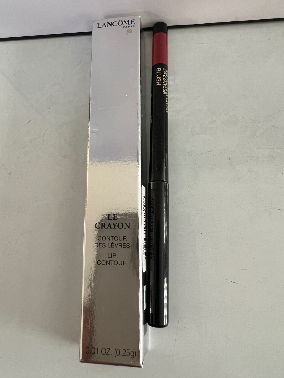 Le Crayon Lip Contour 0.01 oz/25g NEW IN BOX AUTHENTIC CHOOSE