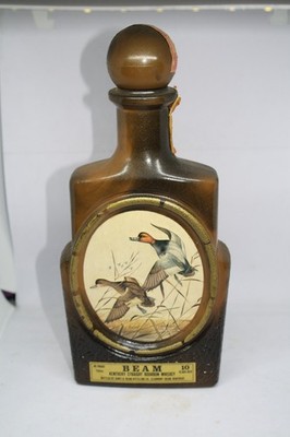 Jim Beam10 Year Old Kentucky Straightb Bourbon Whiskey EMPTY Bottle 750ml Colle.