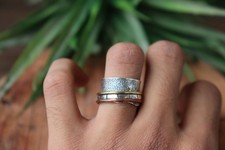 Two Tone Spinner Copper Band - Anxiety Relief Ring, Textured Hammered Design,