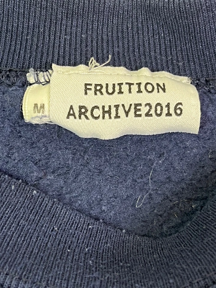 Felpa media vintage Apple Computers logo arcobaleno girocollo blu navy - Immagine 3 di 4