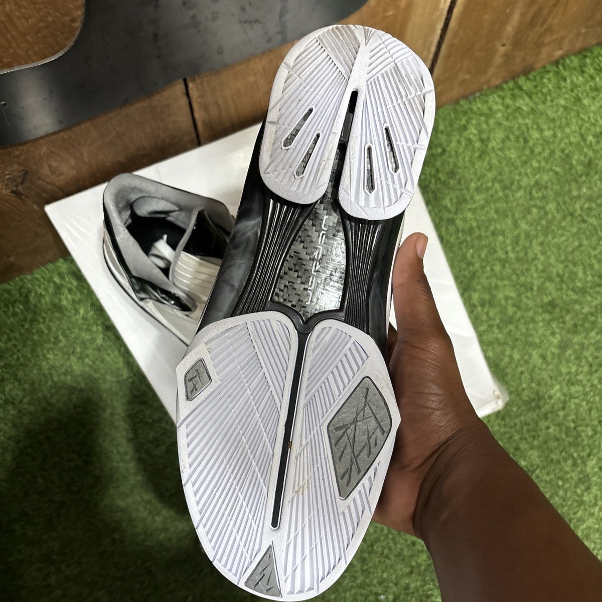 Nike Air Jordan 2009 343084 161 White Metallic Shoes Silver  display picture 1