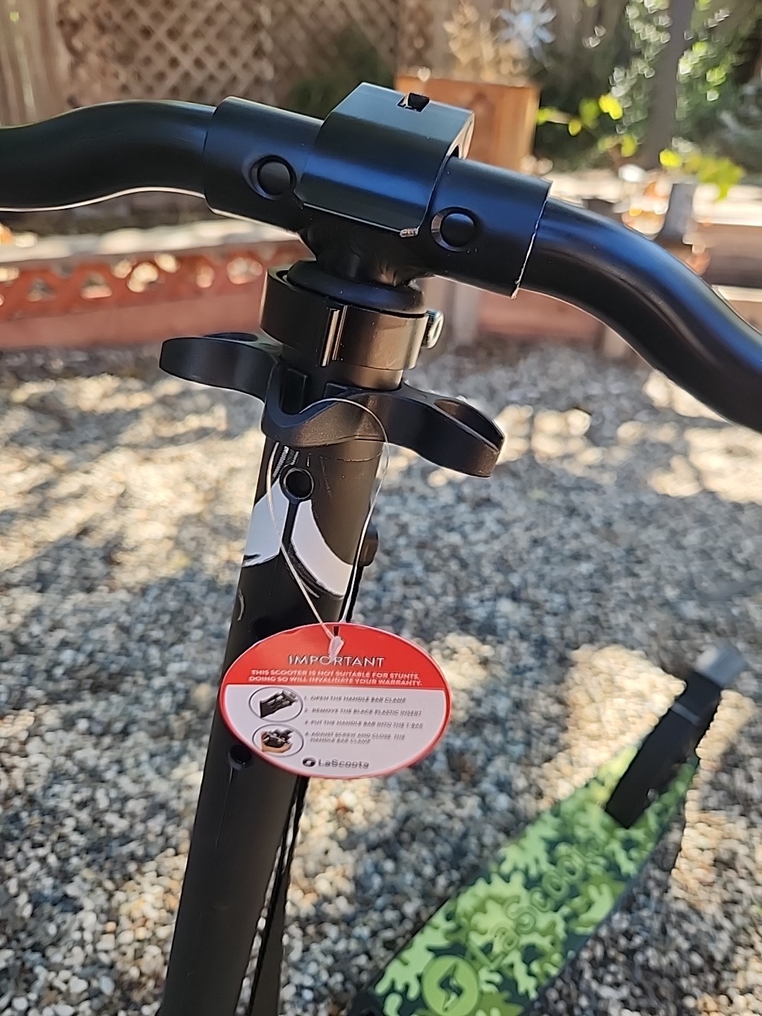 🔥LaScoota Kick Scooter for Ages 8-14. Lightweight Foldable Scooter - Cameo🔥