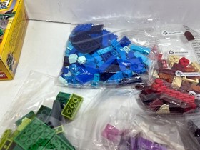 LEGO creator LOT:  Mighty Dino 31058 Sealed + Medium Creative Brick Box 10696