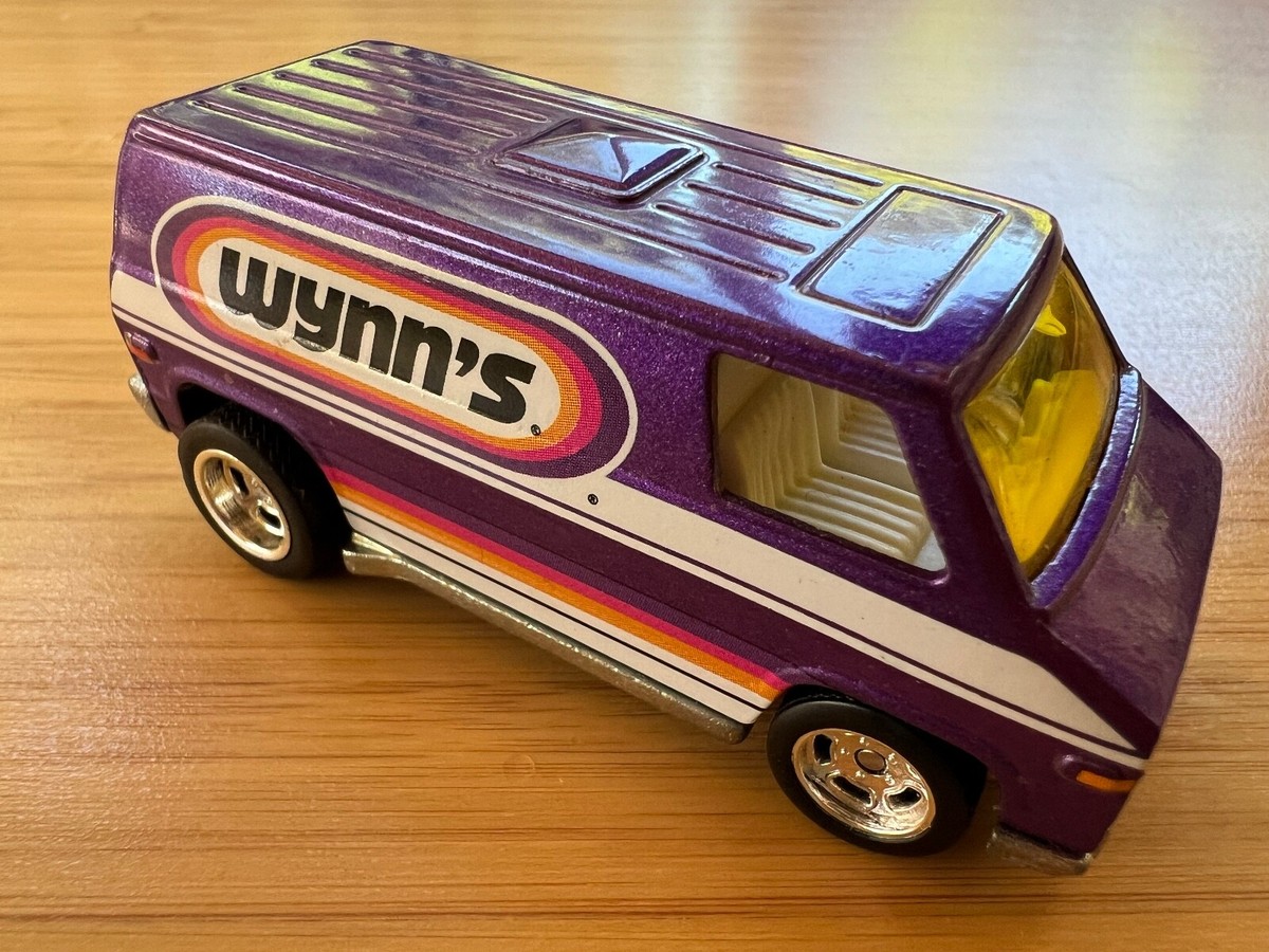 Hot Wheels Delivery: Slick Rides Super Van 'Wynn's' Purple | eBay