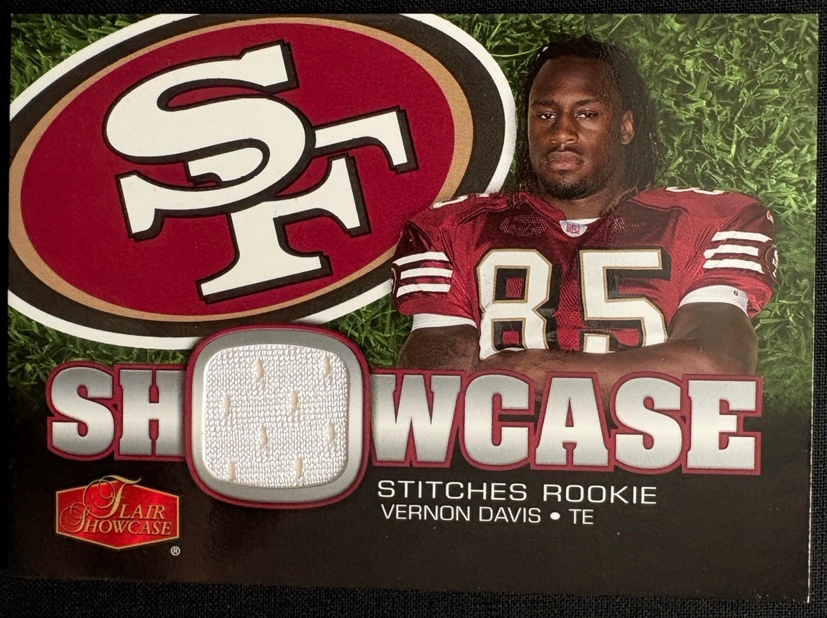 Vernon Davis Flair Showcase Stitches Rookies #SHSVD Base