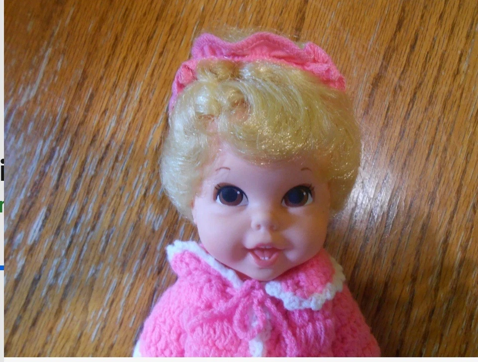 RARE VINTAGE Tiny Chatty Baby& Original Box WORKS-SHE TALKS. Hard to find - Image 2 of 4