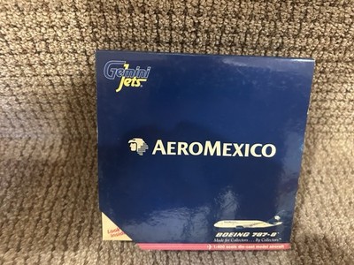 Gemini Jets 1:400 Aeromexico Boeing 787-8 Dreamliner Aircraft XA-AMX No GJAMX716