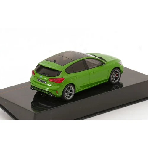 FORD FOCUS ST 2022 METALLIC GREEN 1:43 Ixo Model Auto Stradali Modellino Nuovo - Immagine 2 di 3