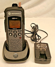 Motorola DTR410 Dtr 410 2 Way Radio 900MHz Talkie Charger Belt Clip  READ 