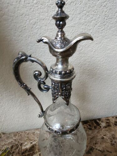 RARE Antique Circa Art Nouveau Silver Plate Etched Glass Claret Jug decanter - Picture 3 of 16