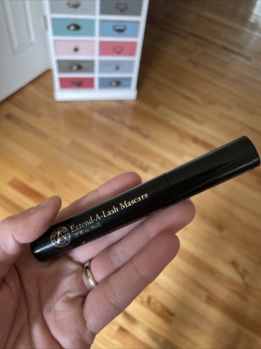 NEW Signature Club A Extend A Lash Mascara .27 oz. Makeup Designer Face Womens - Picture 3 of 4